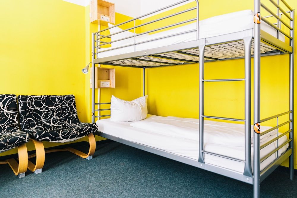 St Christopher's Berlin Alexanderplatz - Hostel Private 4-bedroom, shared bathroom