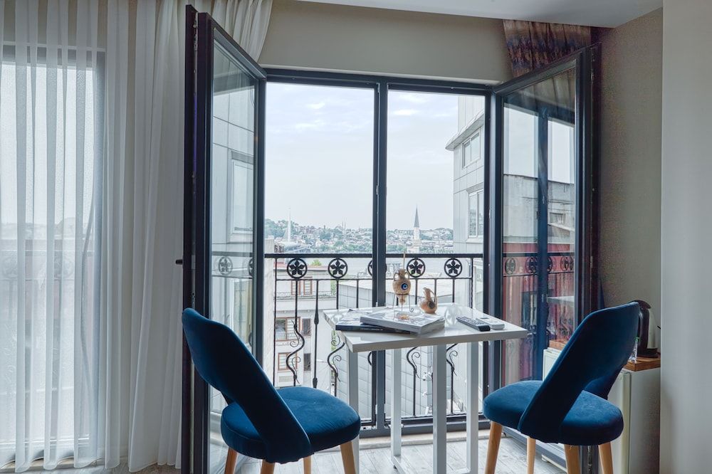 New Galata Hotels Deluxe Room, Sea View 13
