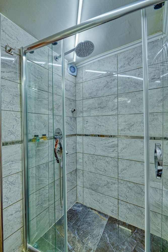 New Galata Hotels Deluxe Room, Sea View 9