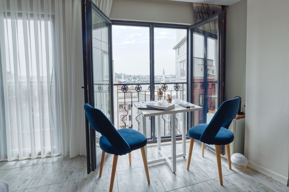 New Galata Hotels Deluxe Room, Sea View 6