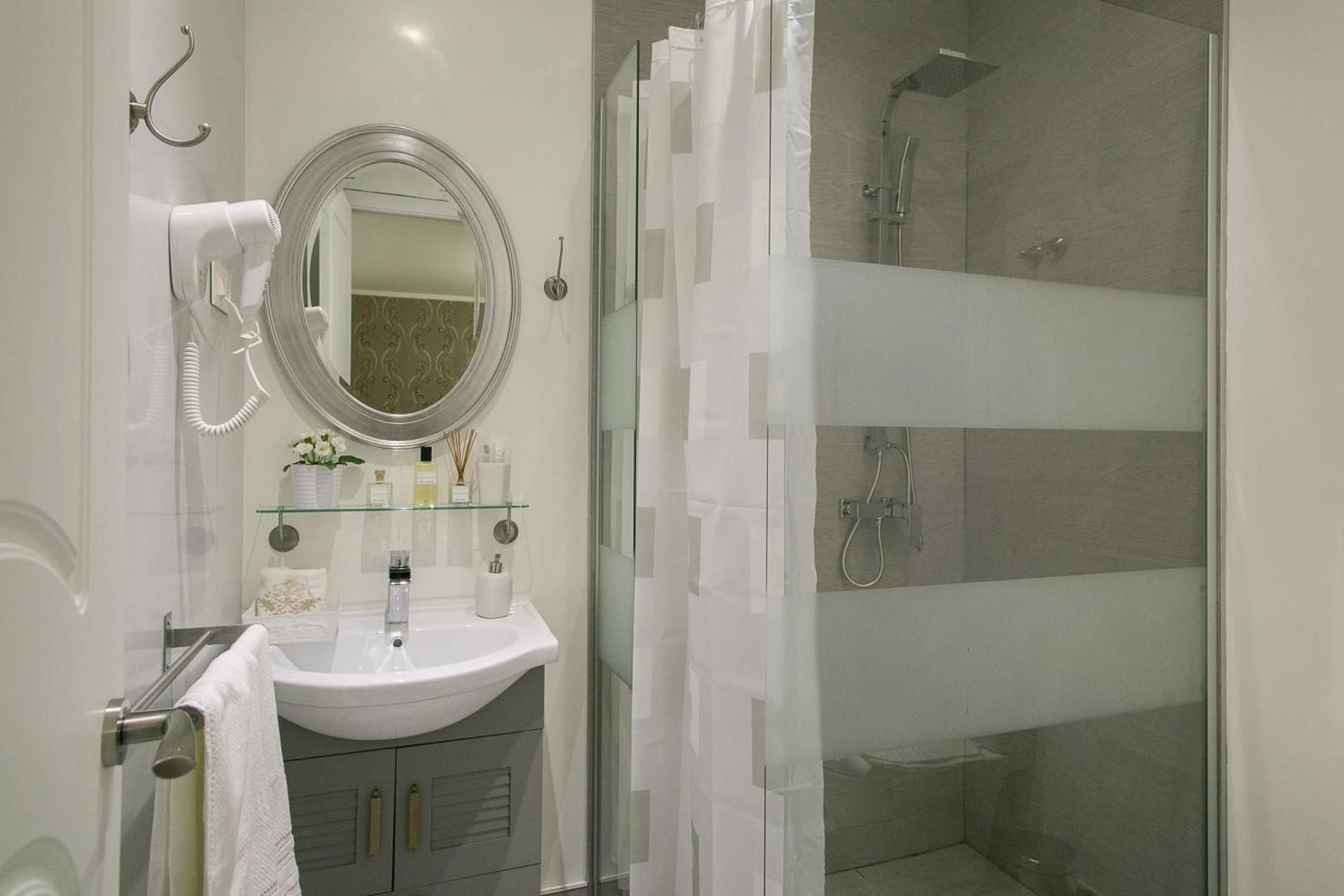 Interior Double Room