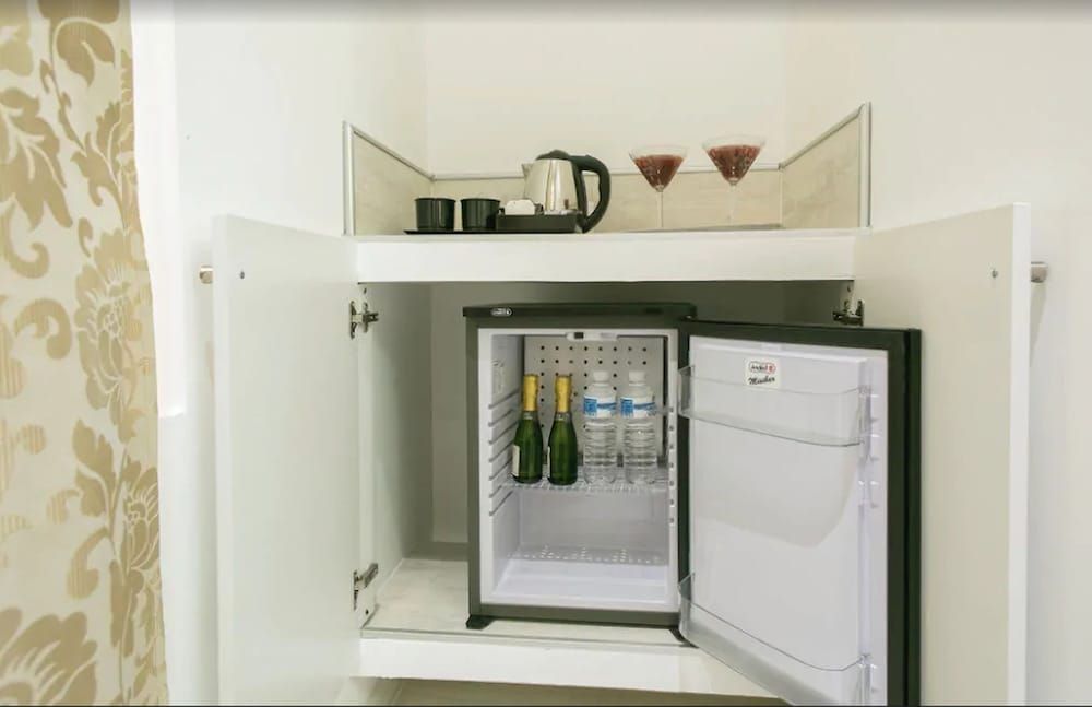 Minibar
