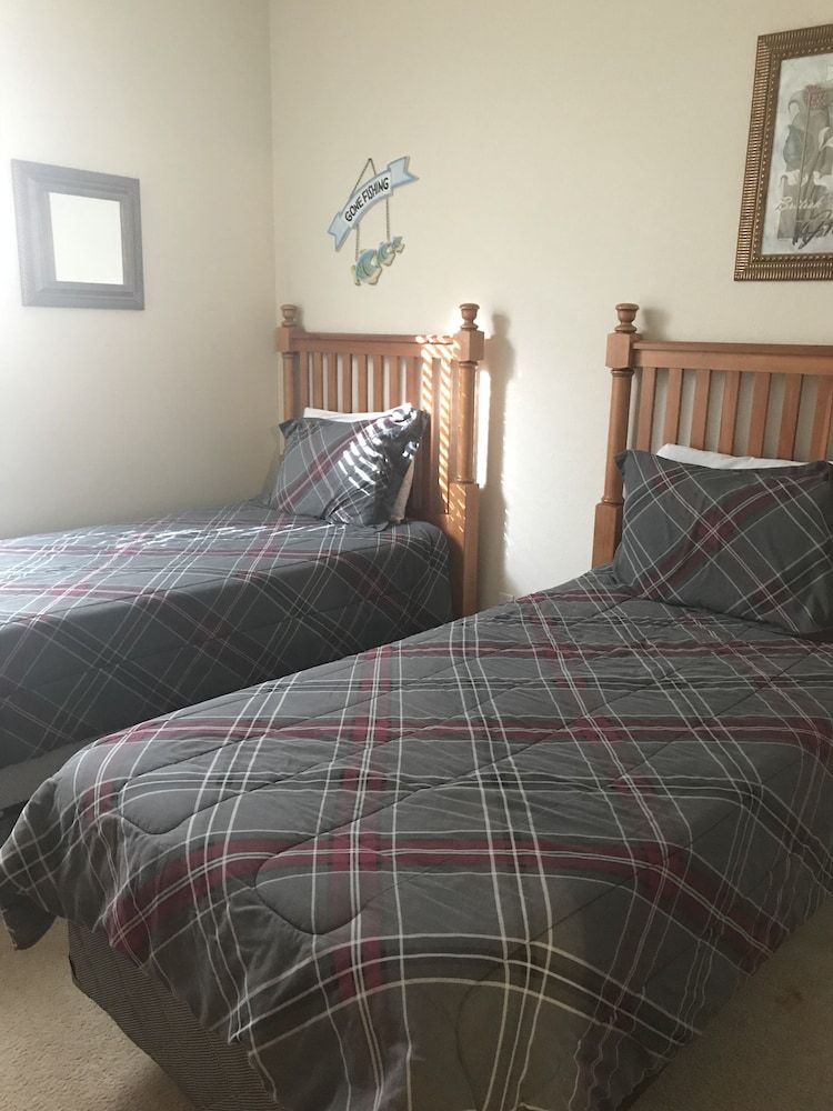 undefined Kissimmee Vacation Homes by Shine FM 6