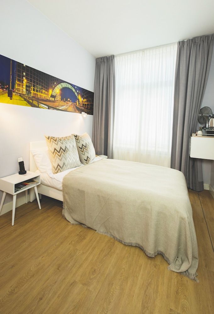 Superior Single Room