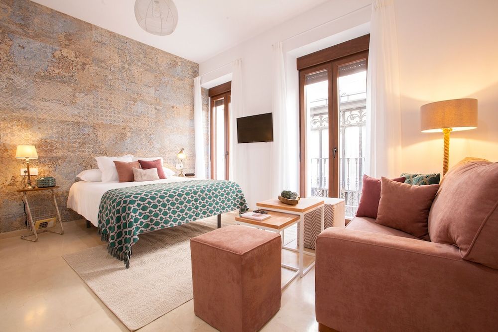 undefined Lukanda Mariana