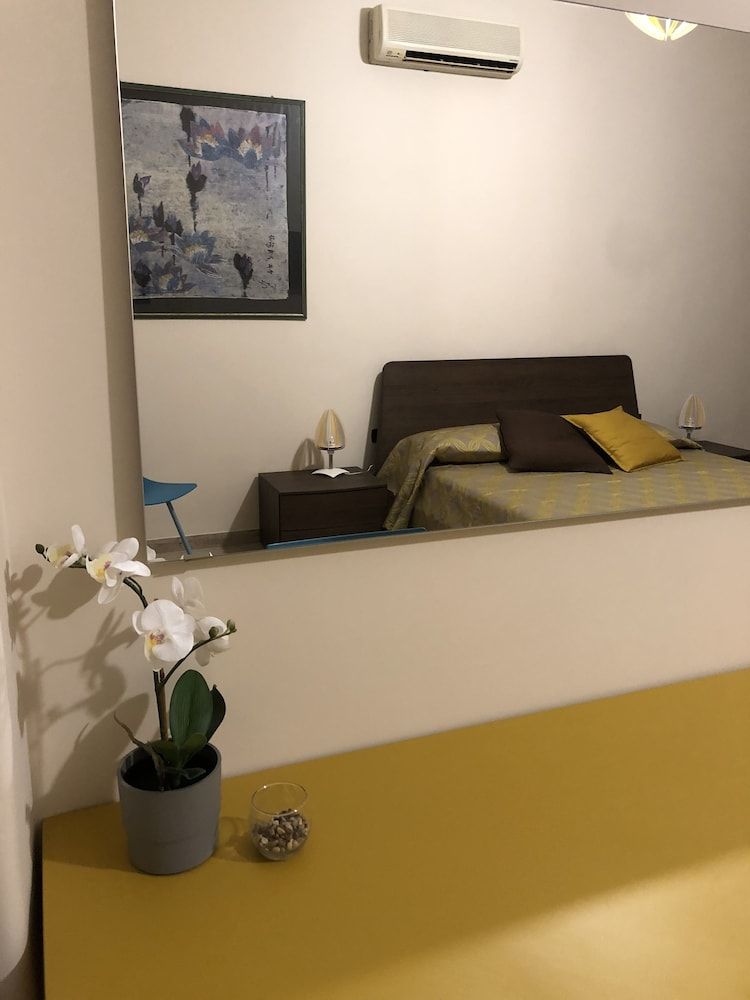 undefined Napoli City Inn 3