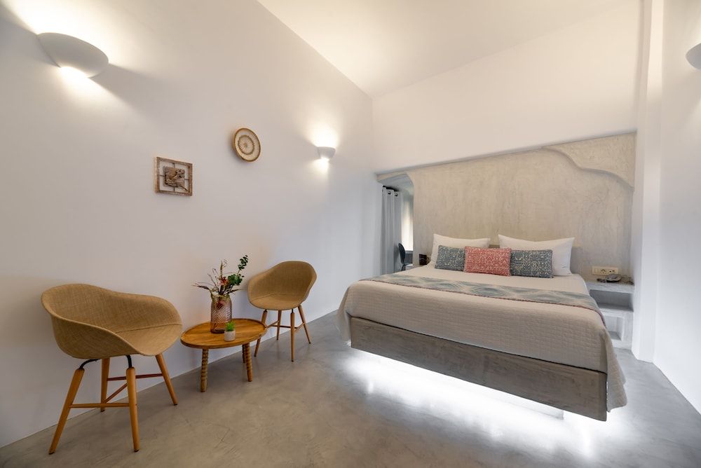 undefined Kima Oia Suites 3