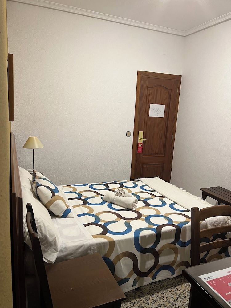 undefined Hostal Sonsoles Madrid Centro 8