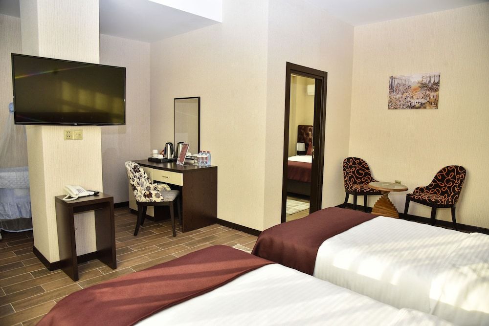 undefined Supreme Hotel Baku 2