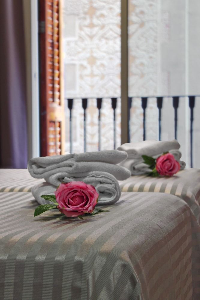 Hotel Ingles Standard Quadruple Room 3