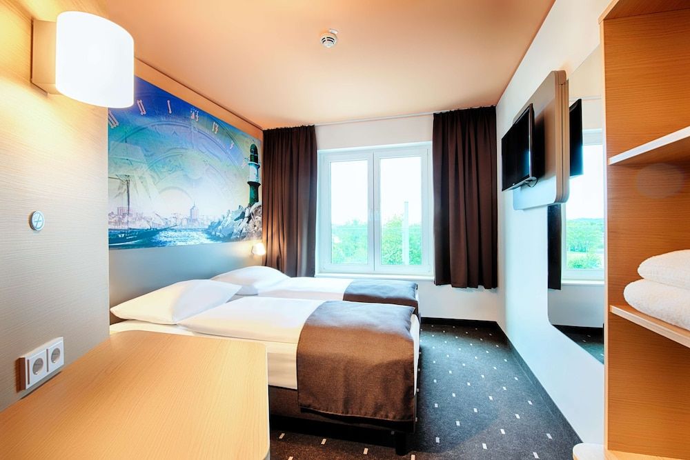 B&B Hotel Rostock-Hafen Twin Room 6