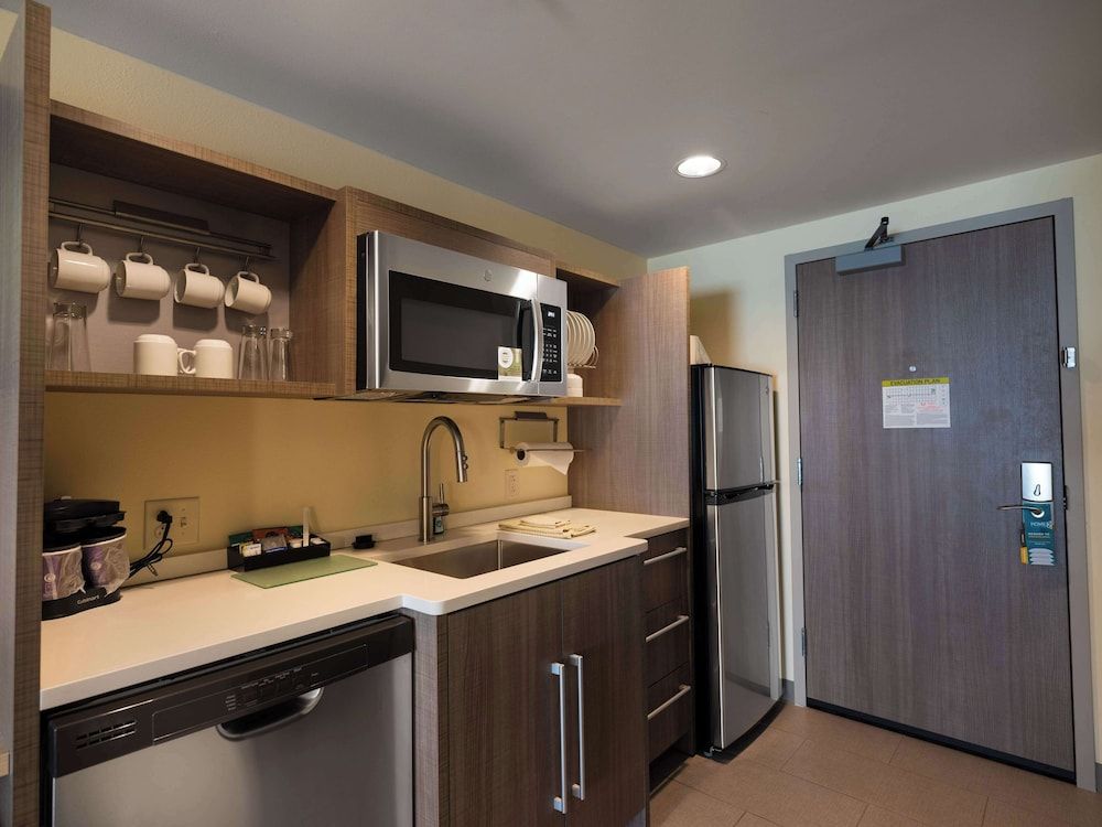 Studio, 1 King Bed, Accessible (Hearing)