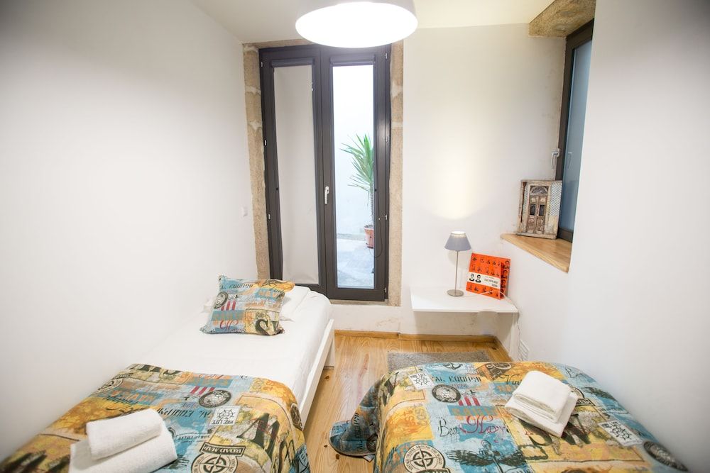 Living Porto Apartments by Porto City Hosts Apartment, 2 Bedrooms, Terrace (1) 8
