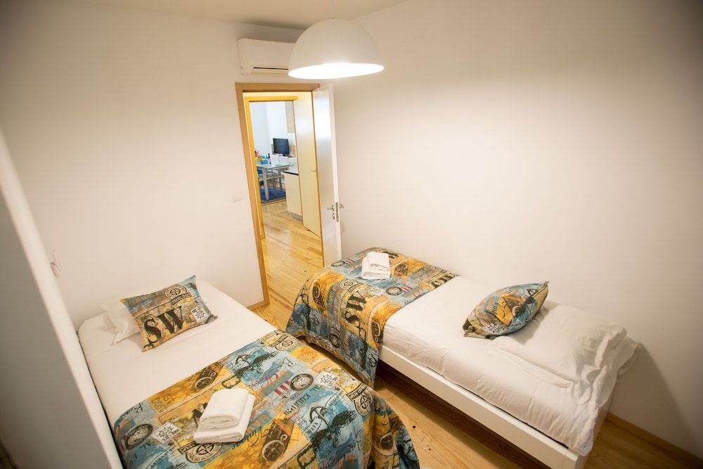 Living Porto Apartments by Porto City Hosts Apartment, 2 Bedrooms, Terrace (1) 2