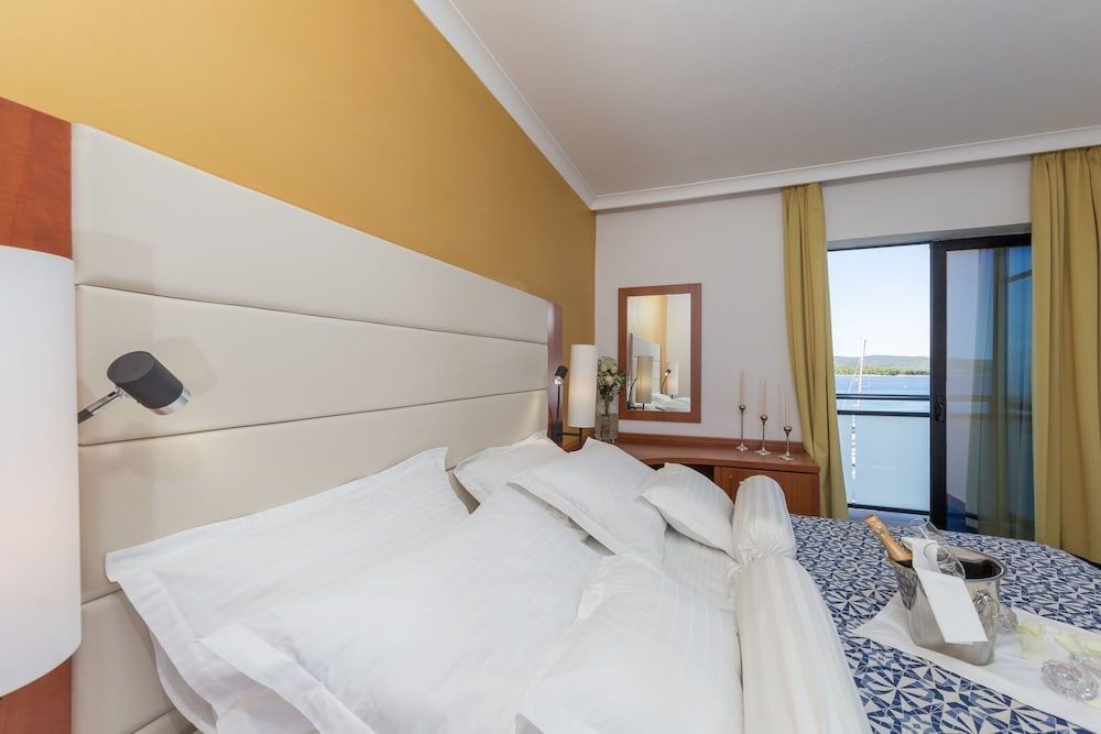 Hotel Ilirija Premium Club Room, Balcony, Sea View 2