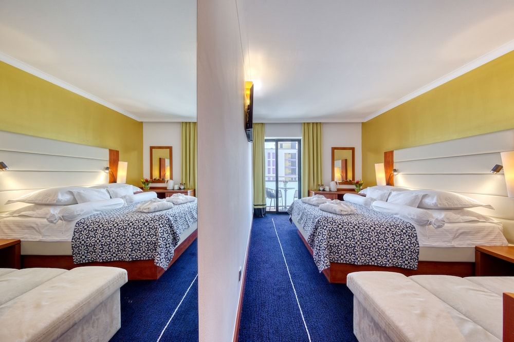 Hotel Ilirija Comfort Double Room, Balcony (Parking View) 5