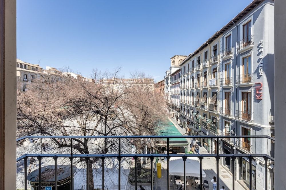 Apartamentos Libere Granada Catedral Apartment, 1 Bedroom, Balcony 5