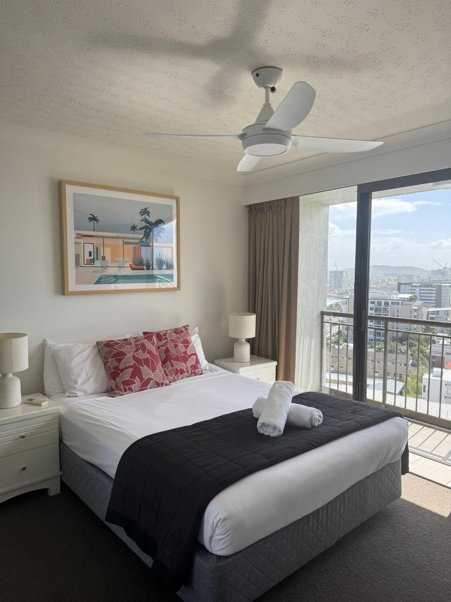 Four-Bedroom Apartment with Ocean View