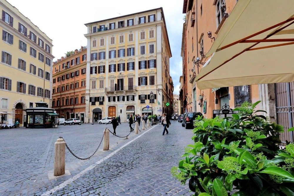 undefined Little Queen Pantheon Residence 4