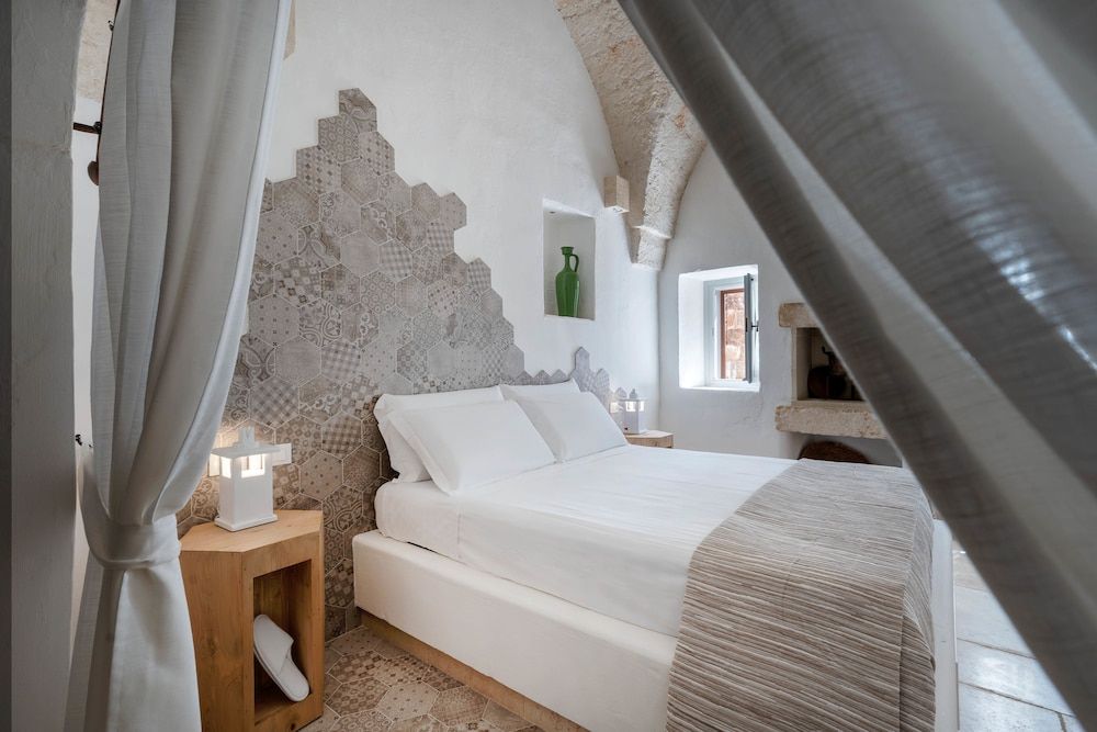 Masseria Torre Rossa Superior Triple Room