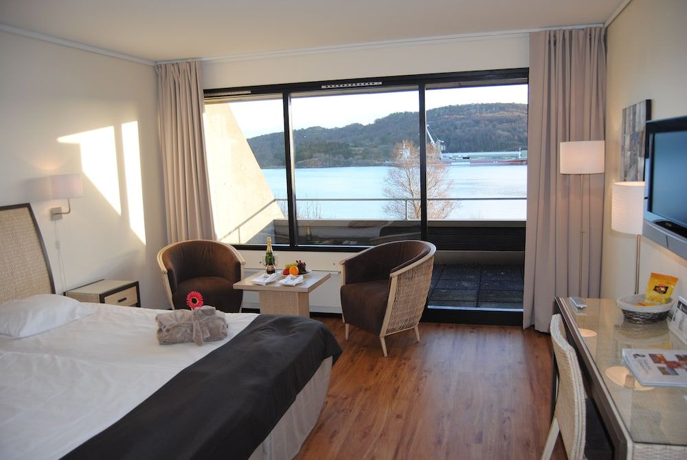 Standard Single Room, Sea View