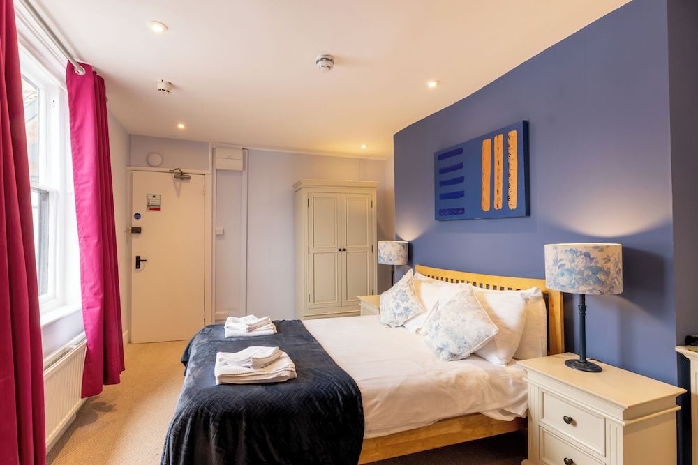 The Old Vicarage Family Room 5