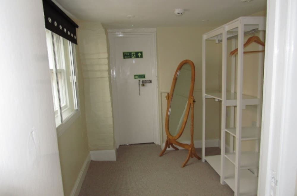 The Old Vicarage Family Room 17