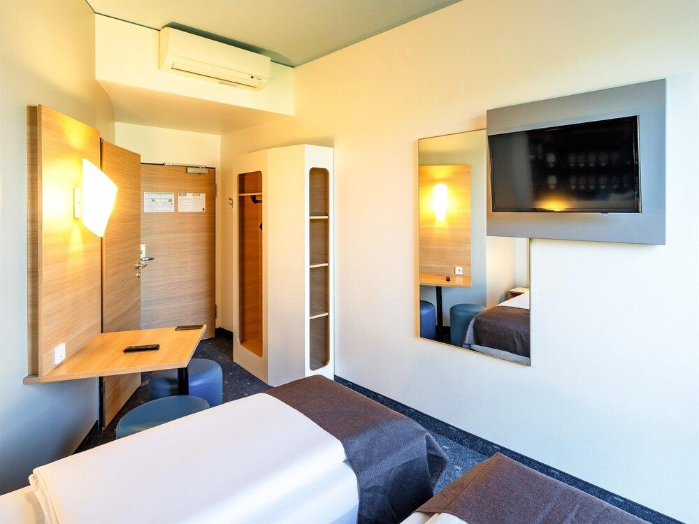 B&B Hotel Braunschweig-City Twin Room 4