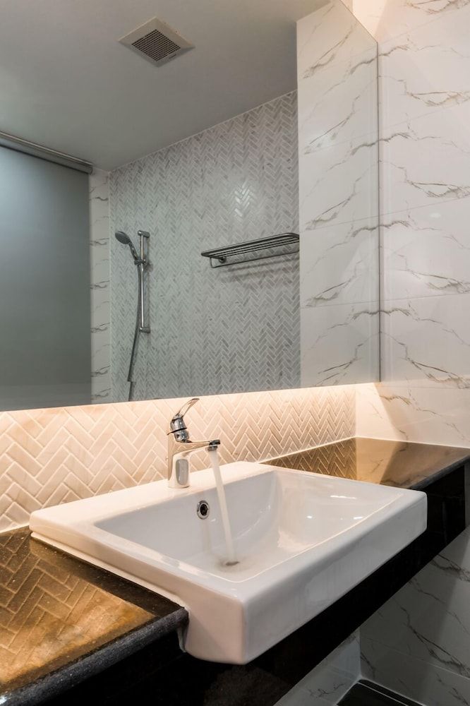 The 8 Hotel Udonthani Grand Deluxe Queen 4