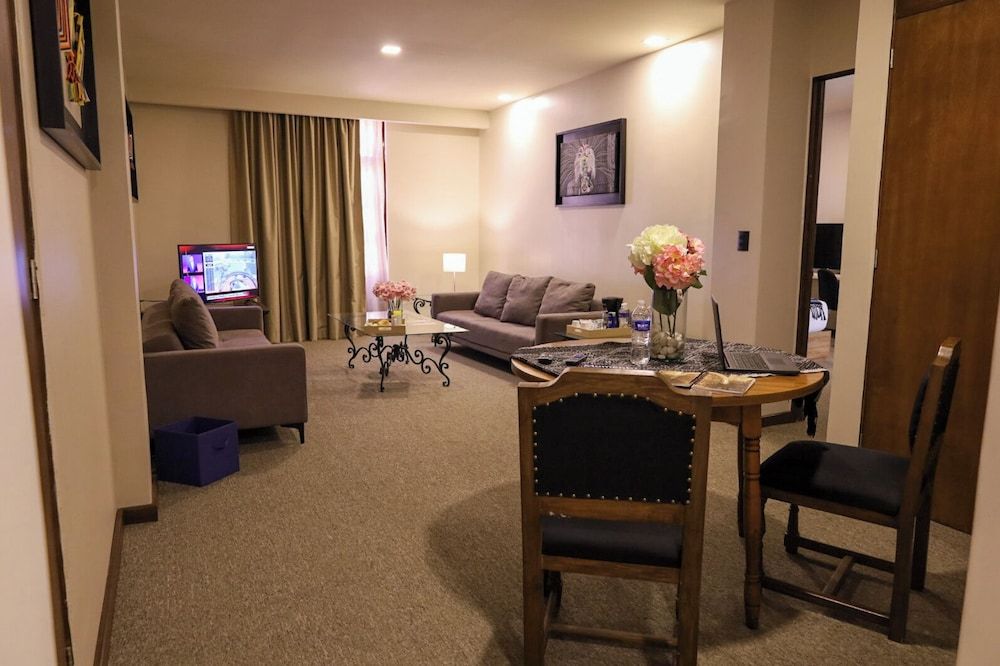 Hotel San Francisco Tlaxcala Luxury Room 11