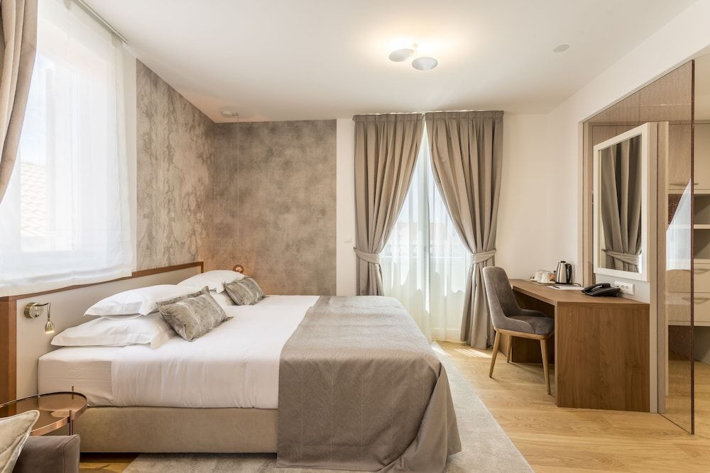 undefined Residence Stine 2