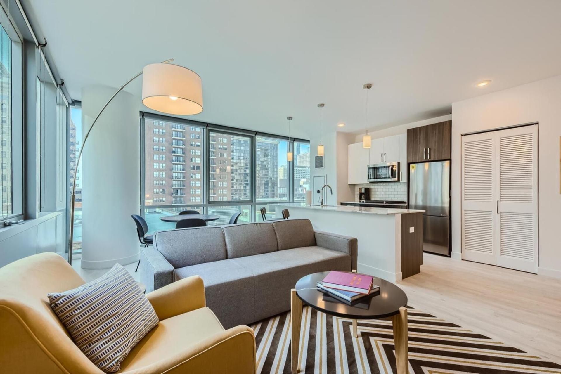 undefined Sentral Michigan Avenue 10