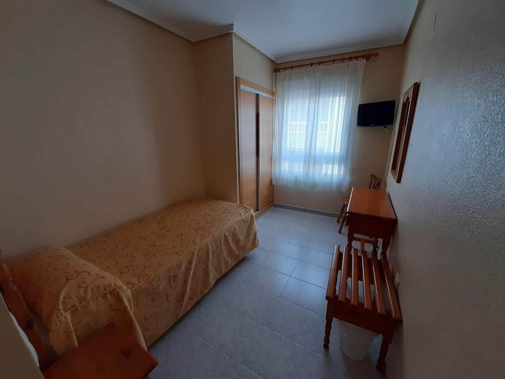 Hotel Cano Single Room