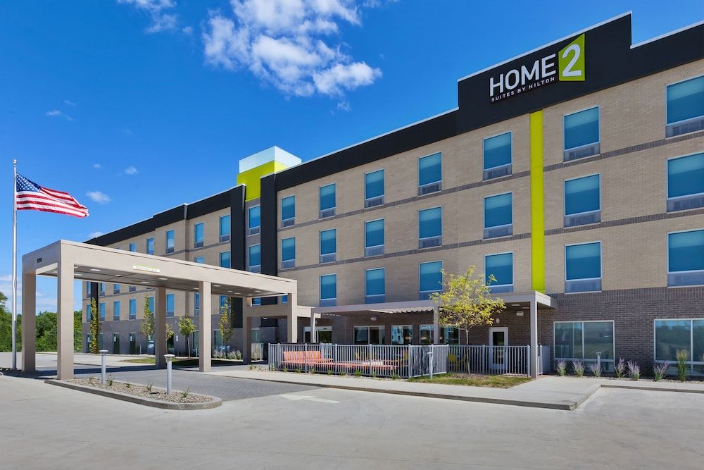 undefined Home2 Suites by Hilton Saginaw, MI 7