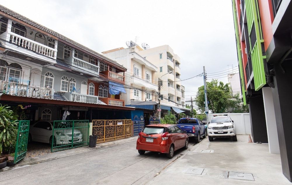 undefined Mango 10 House 5