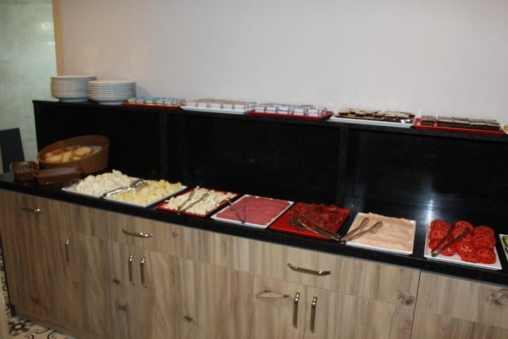 undefined The Reina Istanbul 9