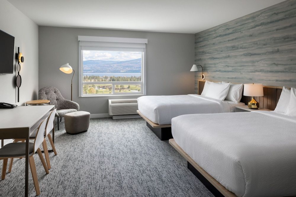 Studio, 2 Queen Beds, Non Smoking, Lake View