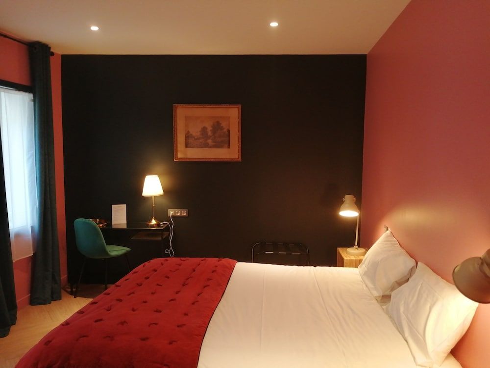 Hôtel du Cygne (Tours) Chambre Supérieure Double ou avec lits jumeaux accessible PMR rez-de-chaussée