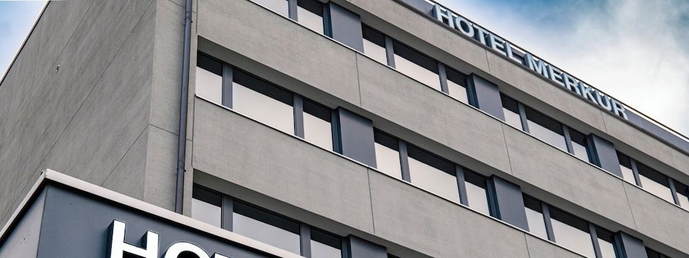undefined Hotel Merkur Interlaken 2