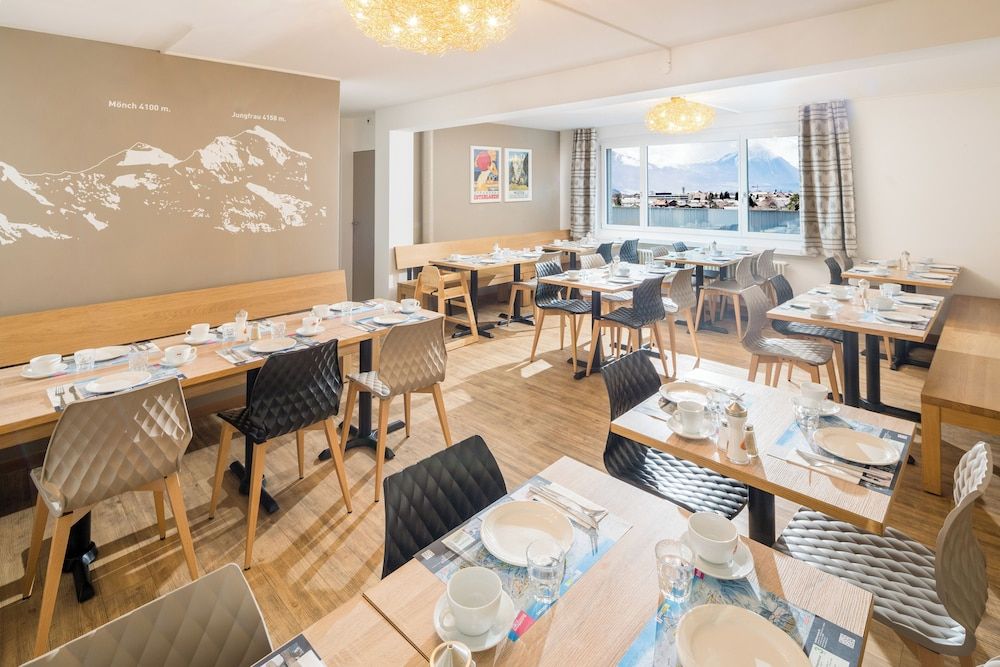 undefined Hotel Merkur Interlaken 10