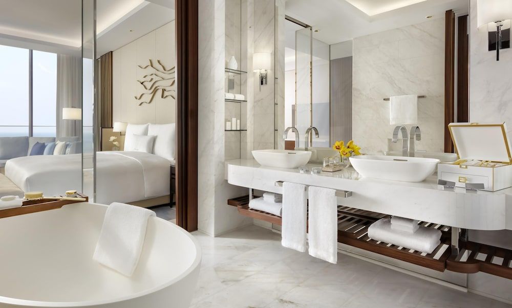 Atlantis The Royal Seascape Queen 3