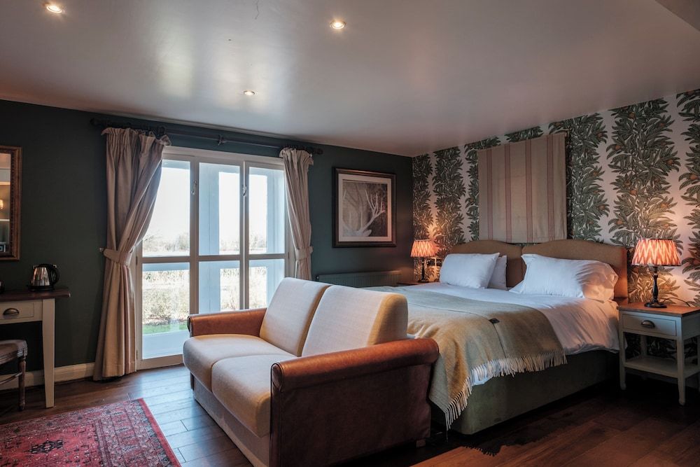 The Pilgrim Inn Superior Double Room 2