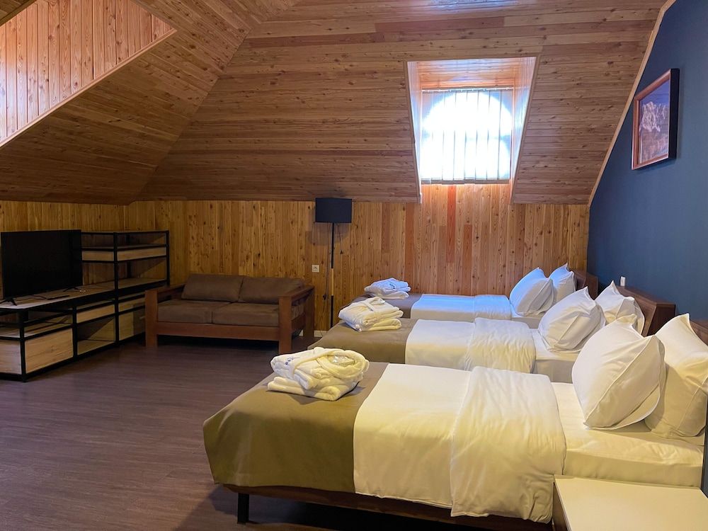 undefined Bricks Hotel 10