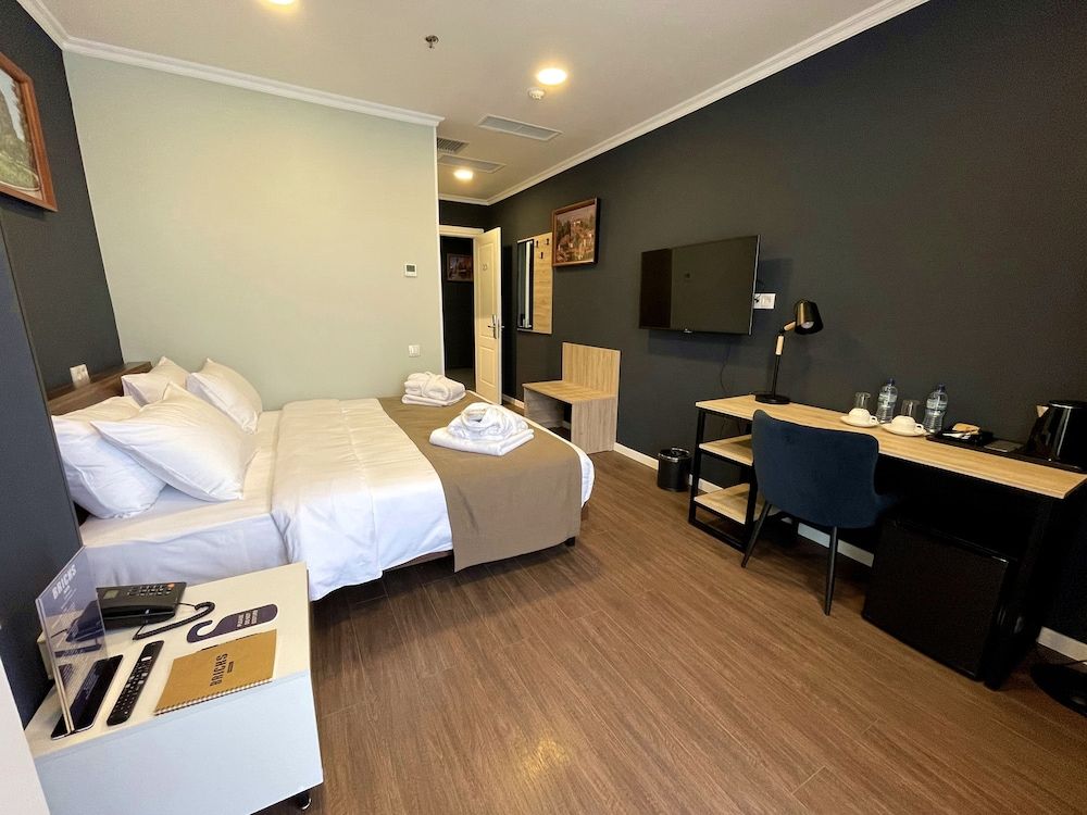 undefined Bricks Hotel 2