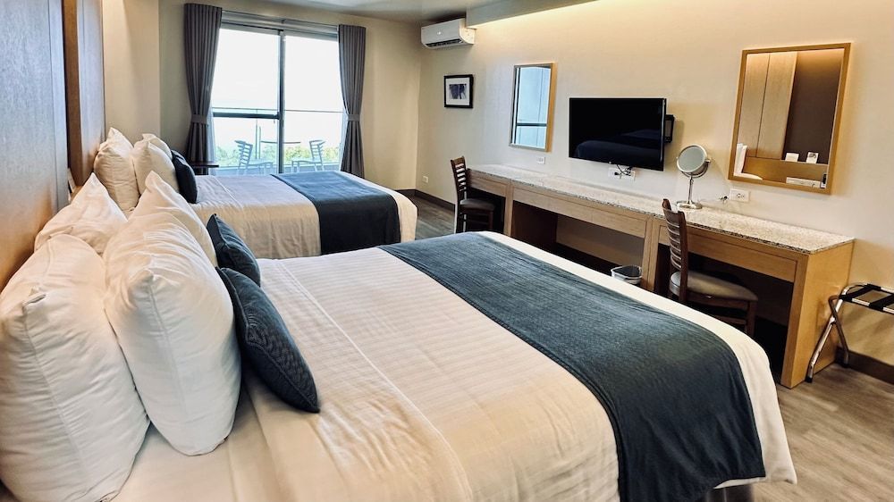 Suite Sea View Room