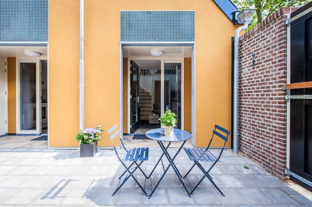 undefined Allure Garden Apartments