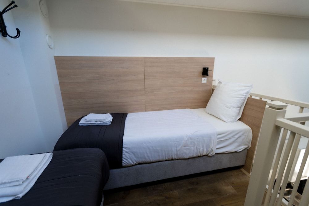 Duplex (4 person Maisonette)