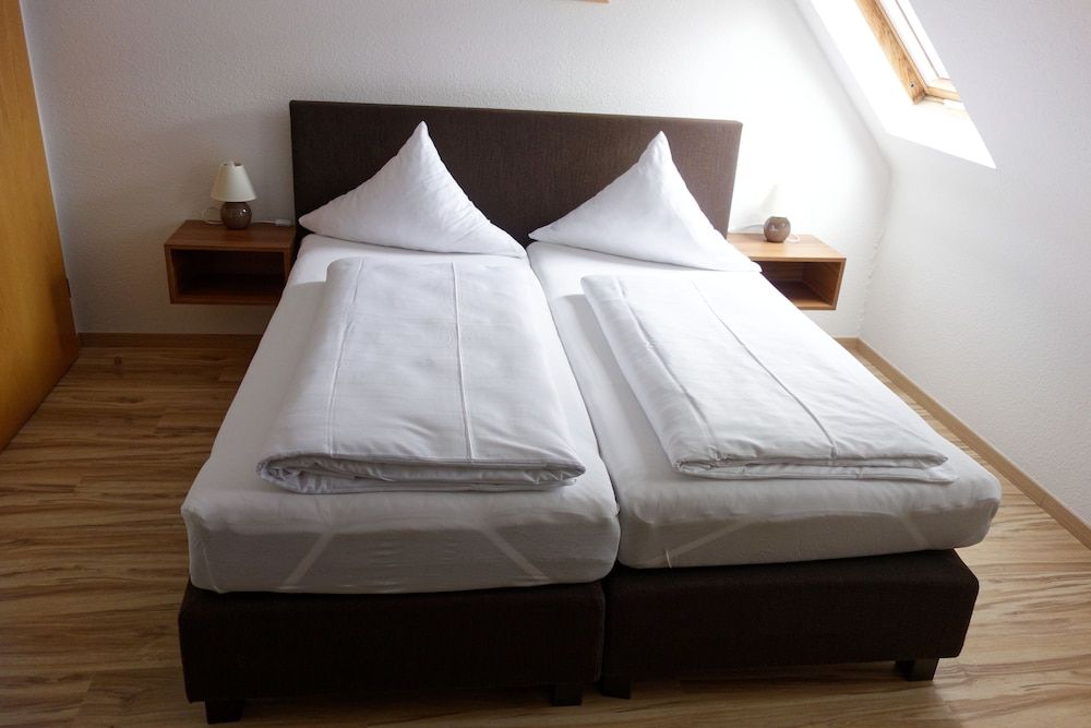 Standard Double Room, Ensuite
