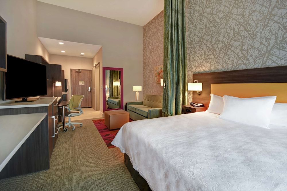 Studio Suite, 1 King Bed, Non Smoking