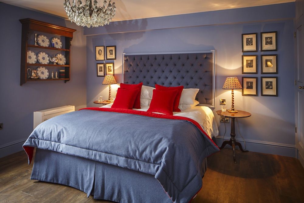 Deluxe Double Room (3)